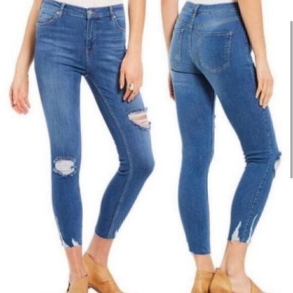 We The Free People Distressed Skinny Raw Hem Jeans - Picture 1 of 9
